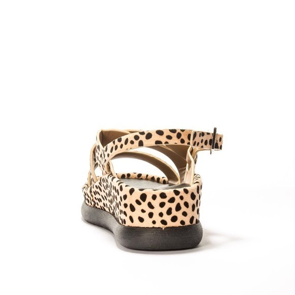 New Qupid Leopard Platform Sandals - Picture 3 of 6